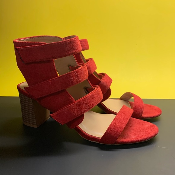 JC Red Strapped Sandals - Picture 4 of 8
